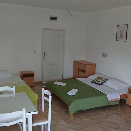 Luce Di Sole Apartment อุลซิน ภายนอก รูปภาพ