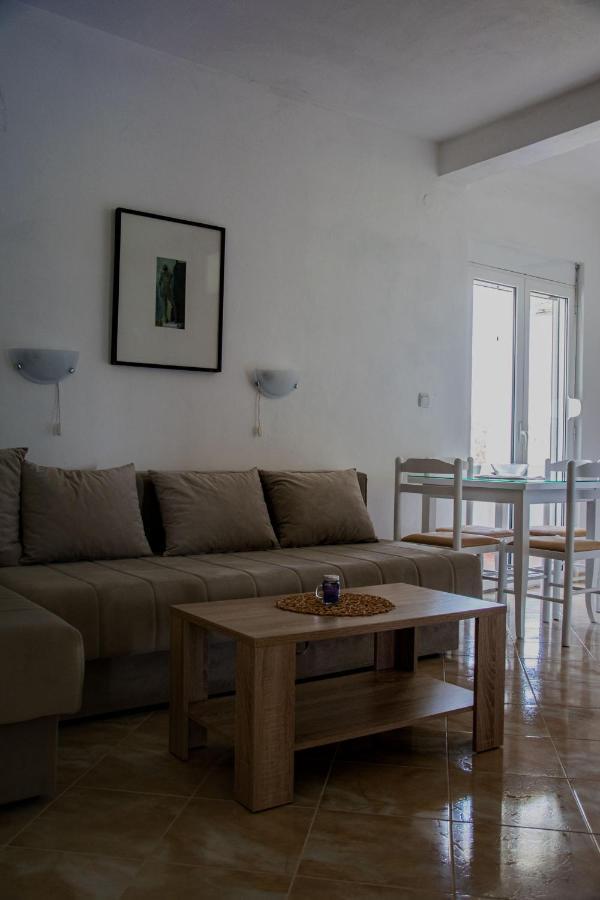 Luce Di Sole Apartment อุลซิน ภายนอก รูปภาพ
