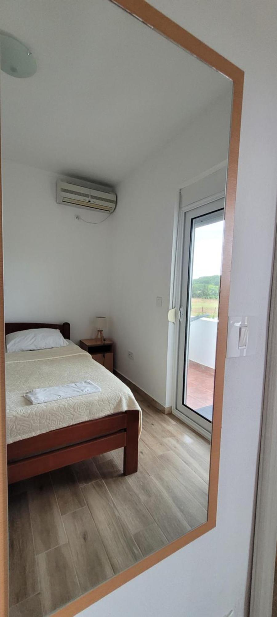 Luce Di Sole Apartment อุลซิน ภายนอก รูปภาพ