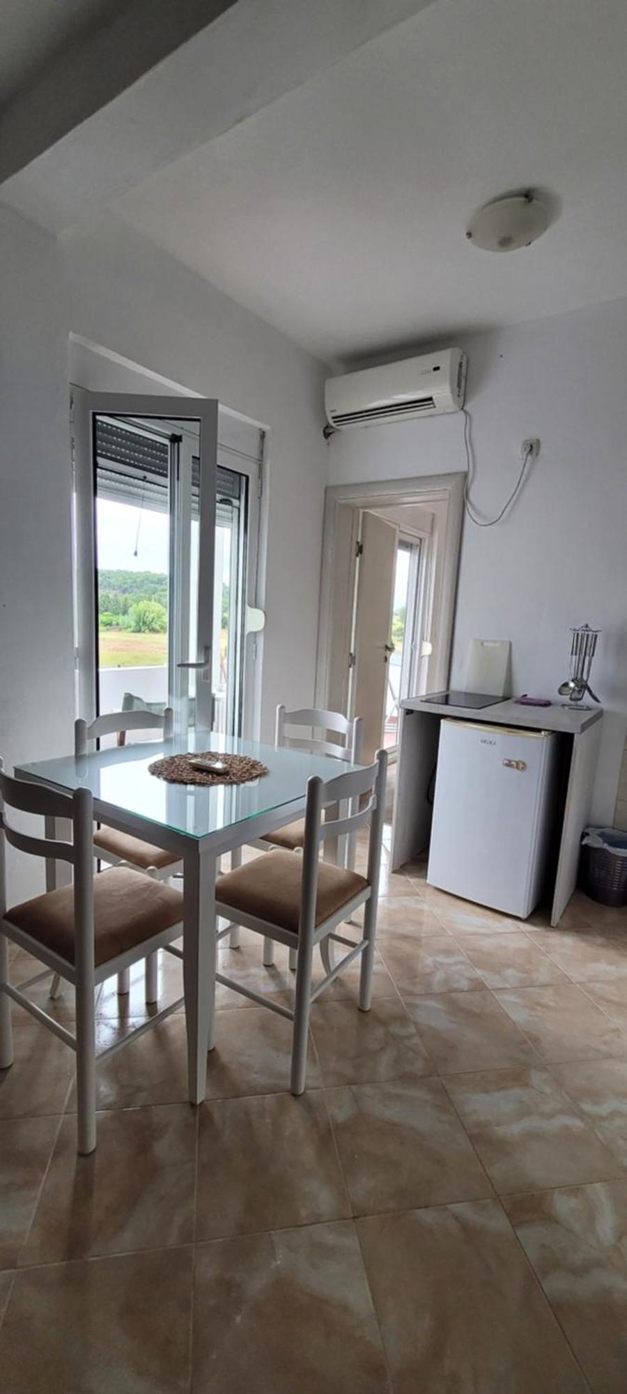 Luce Di Sole Apartment อุลซิน ภายนอก รูปภาพ