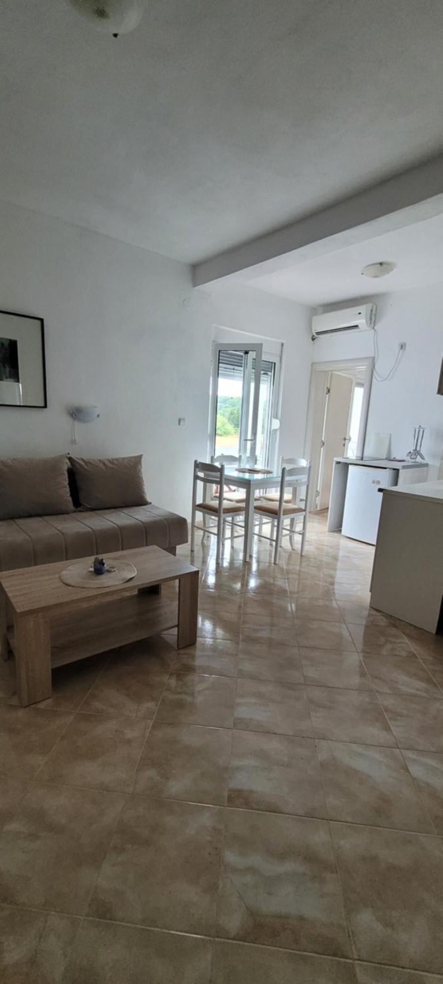 Luce Di Sole Apartment อุลซิน ภายนอก รูปภาพ