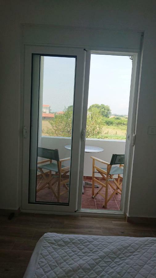 Luce Di Sole Apartment อุลซิน ภายนอก รูปภาพ